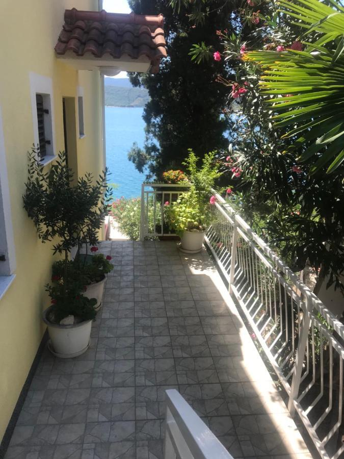 Apartments Ljiljana Клек Экстерьер фото